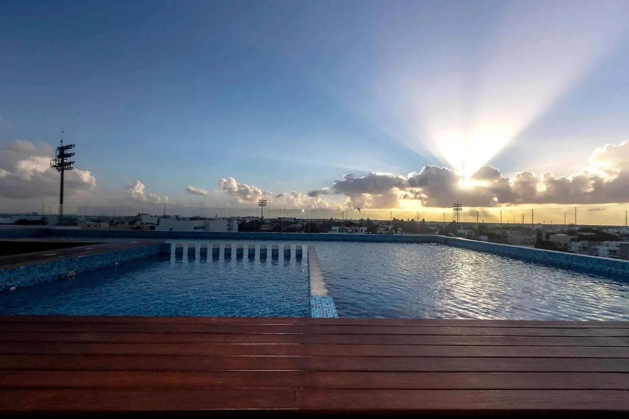 Feriehus One Br Great Location, Large Roof Pool With Beautiful Views, Gym Included! Villa Playa del Carmen Mexico