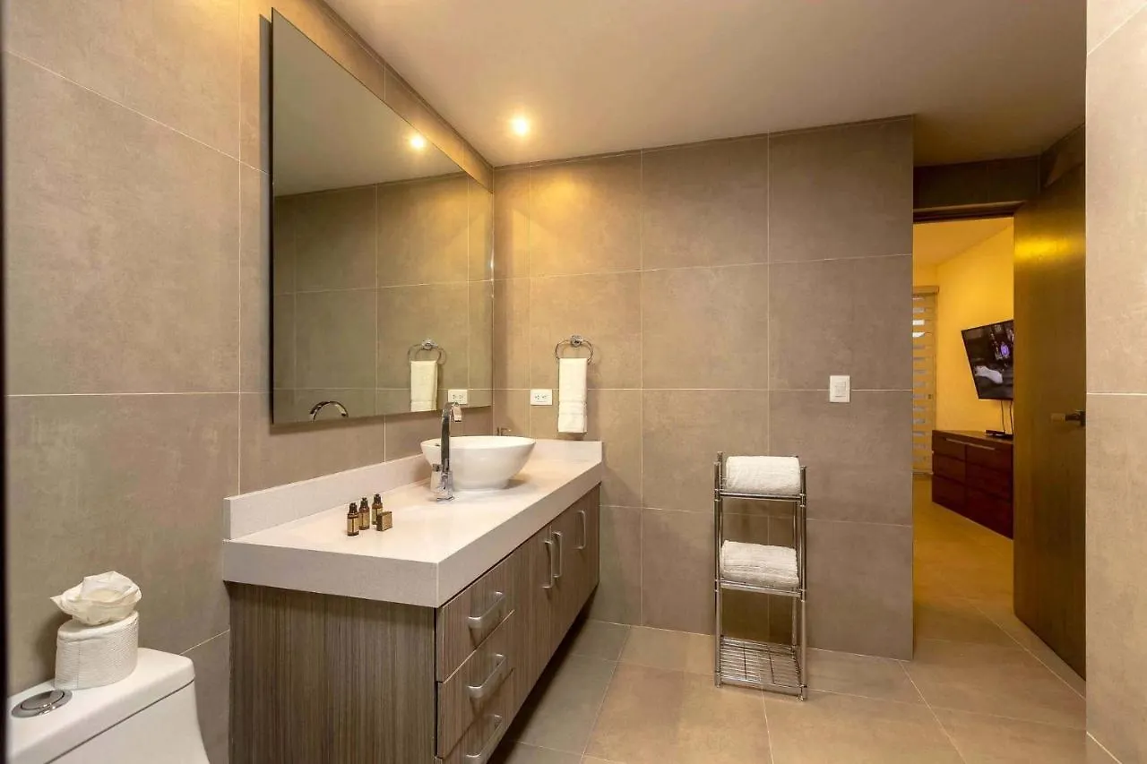 One Br Great Location, Large Roof Pool With Beautiful Views, Gym Included! Villa Playa del Carmen 0*,